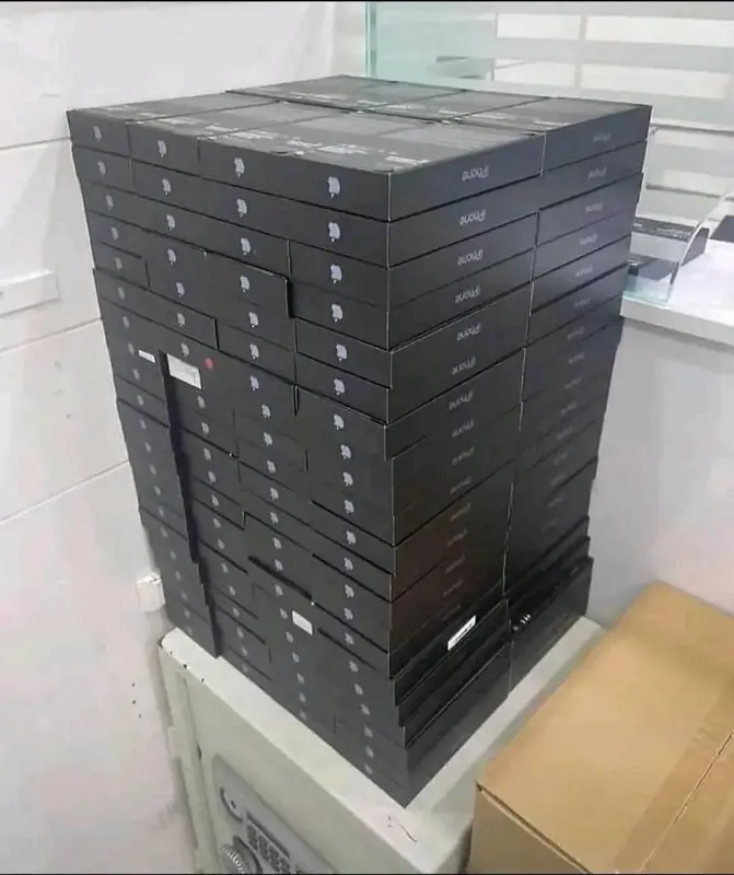 iPhone 13 pro max Pallet