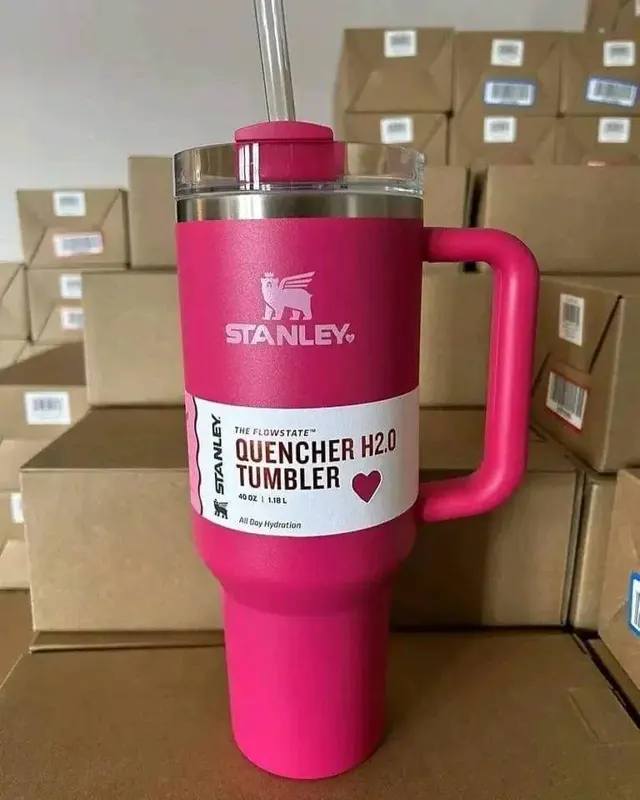 Stanley Starbucks Cup Pallet